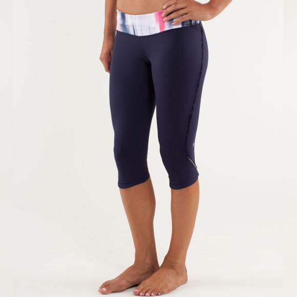 Lululemon Run Fast and Free Crop Capri Leggings Deep Indigo Size 6 Mirage - Picture 13 of 13